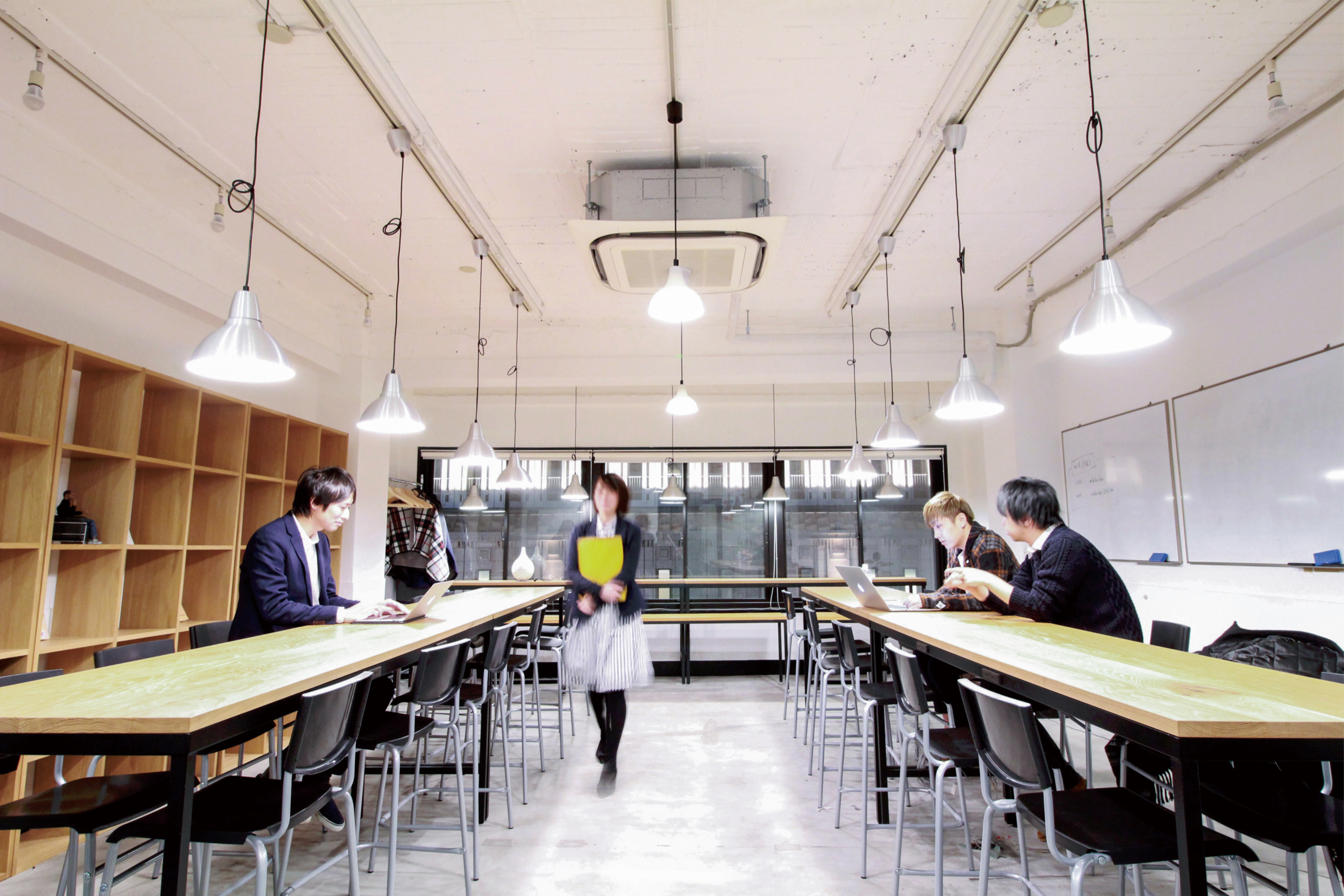 CO-WORKING